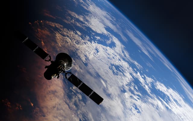 Aiming for the moon….and how it develops tech on Earth